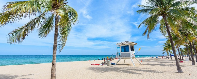Praia de West Palm Beach na Flórida