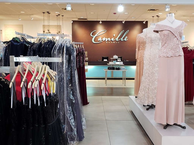 Comprar vestidos de festa na loja Camille La Vie em Orlando
